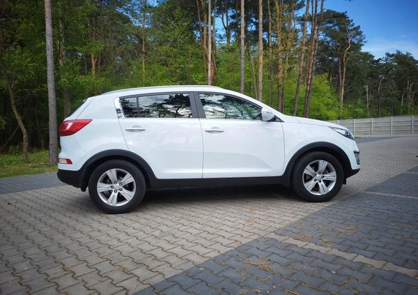 Kia Sportage cena 48500 przebieg: 174114, rok produkcji 2013 z Lubniewice małe 154